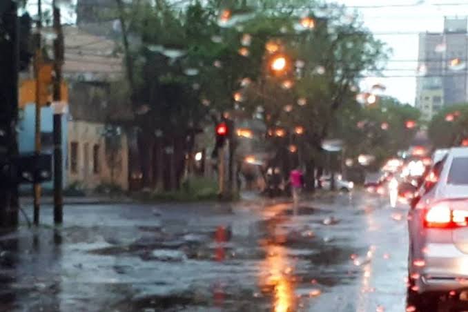 Tiempo en Posadas: Alerta Amarilla por lluvias y tormentas - Misiones Cuatro