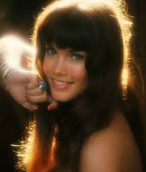 Stunning Photos of a Young Barbi Benton in the 1970s and 1980s