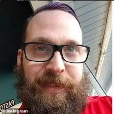 Ronnie Redman's Instagram, Twitter & Facebook