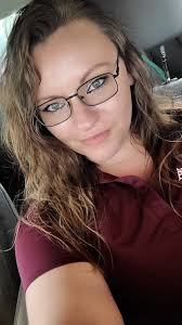 Hi Linda Glover, I thought I found your doppelganger. Both of you are  really pretty. Let me know if you agree. If anyone else does, please chime  in. Thanks!