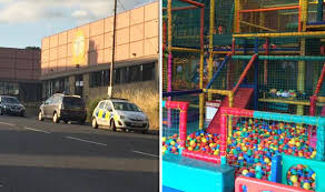 Da lernt man nicht nur das alphabet, sondern auch komplizierte neue . Major Incident At Bradford Play Centre Alphabet Zoo Uk News Express Co Uk