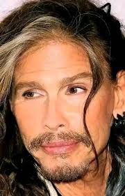 I wrote this for a special lady 💖 I can't ignore the thoughts I have, my  heart's burning with ardor ❤️‍🔥 The feeling is growing strong when I spend  time with you.