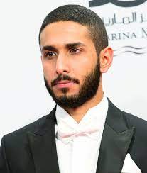 البتيري منكسر ويلعب باظافره بينما لجين مرتاحه ع الآخر وتناظر فيه اذا تكلم كأنها أملت عليه الكلام اللي راح يقوله قبل اللقاء. ÙÙ‡Ø¯ Ø§Ù„Ø¨ØªÙŠØ±ÙŠ ÙˆÙŠÙƒÙŠØ¨ÙŠØ¯ÙŠØ§