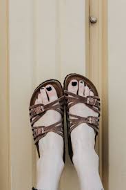 Birkenstock Soft Footbed Vs Regular Birkenstock Granada Soft Footbed Tobacco Oiled Leather In Regular Fit Shoe Inspiration Birkenstock Leather