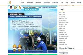 Memasuki dunia kerja berarti anda memasuki dunia nyata dalam mencari tantangan baru dengan mencari sebuah posisi pekerjaan yang nantinya memberikan jenjang karir yang lebih baik. Pendaftaran Politeknik Perkeretaapian Masih Dibuka Berikut Alur Hingga Kuotanya Halaman All Kompas Com