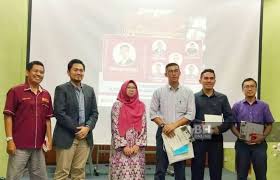 Untuk menggambarkan kesepaduan ilmu yang. Manfaat Media Sebagai Medium Penulisan Akademik Wilayah Berita Harian
