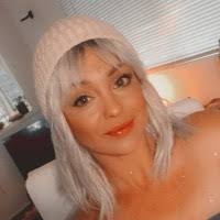 1700+ "Kasey" profiles