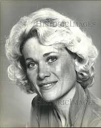 1982 Press Photo Bibi Besch as Dorothy Wheeler for "Secrets of Midland  Heights"