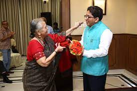 Yes, bandyopadhyay has been made the new home secretary, she told reporters outside the state secretariat nabanna. Library Talk Alapan Bandyopadhyay