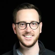 Time flies! Back when I joined Amazon 5 years ago, little I knew this would  have been my longest job ever. (In case you don't already know, our badge  changes with tenure