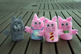 Marionnettes à doigt de feutre. Marionnettes A Doigts Les 3 Petits Cochons Broderies Machine Couture Pour Enfant Isastuce