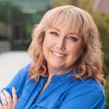 Laurie Vann's Instagram, Twitter & Facebook