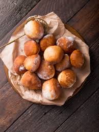 We did not find results for: Bunuelos De Viento Traditionelles Kolumbianisches Susses Frittiertes Geback Spanischer Osterkrapfen Mexikanische Goldene Knusprig Susse Tortilla Ahnliche Krapfen Werden Mit Zucker Bestreut Premium Foto