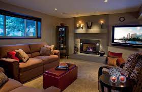 For cozy basement furniture, this is all about comfort and durability. Cozy Basement Storage Desk Area Klassisch Arbeitszimmer Portland Von L Evansdesigngroup Inc Houzz