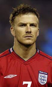 David Beckham S Most Iconic Hairstyles Cornrows Were A Bad Decision Hello Canada David Beckham Football David Beckham Manchester United David Beckham Photos