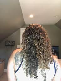 Your curls should be back. Hey I Need Some Curly Hair Advice My Husband Is Convinced I D Look Great With Shorter Curly Hair Maybe Just Above My Shoulders My Hair Is Currently At The Middle Of My Back And