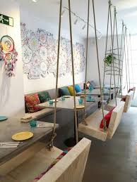 Interesting Idea Maybe Hang The Swings By The Long Bench Also The Wall Coo Interiores De Lojas De Cafe Loja De Design De Interiores Interiores De Cafeteria