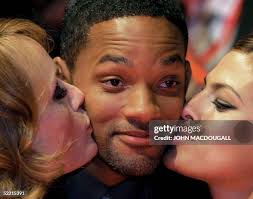 315 Will Smith And Eva Mendes Photos & High Res Pictures