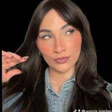 Wanda Reyes (@wandareyes__)