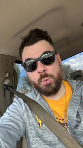 Richie Bradshaw (@RichieBradz36)