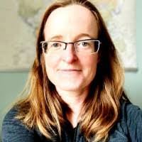 Rowena Hutton's Instagram, Twitter & Facebook