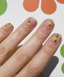 Diese auflistung ist für einen physischen gegenstand, der gedruckt und mit einer packung nagellackstreifen in den umschlag eingefügt wird. 47 Fresh Nail Ideas You Ll Want To Try Immediately Lemon Nails Cute Nails Dream Nails