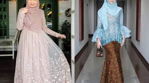 Tentunya model baju pesta muslim ini cocok juga kamu kenakan saat menghadiri kondangan. Inspirasi Baju Kondangan Untuk Cewek Berhijab Yang Mampu Memberikan Efek Kurus