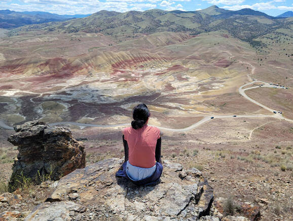 Exploring Painted Hills in Oregon – 33andfree