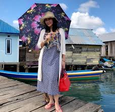 Namun, pernikahan tersebut berakhir dengan perceraian. Foto Cantiknya Pungky Sukmawati Primadona Di Sekolah Bikin Dhani Jatuh Cinta Merdeka Com