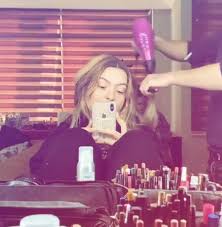 Ünlü erkeklerin estetiksiz hali olay yaratacak! Ece Erken In Makyajsiz Hali Sasirtti