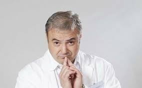 Aug 26, 2016 · osud tomu chtěl, že v seriálech už dvakrát ztvárnili milostné partnery. Nekdejsi Hezounek A Vzor Ctnosti Zamiril Rovnou Ke Dnu A Navic Dostal Podminku Tajnosti Slavnych Krajske Listy Cz