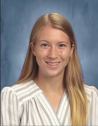 Savannah Brady's Instagram, Twitter & Facebook