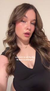 madelyn 🎱 (@_madelynwhite)