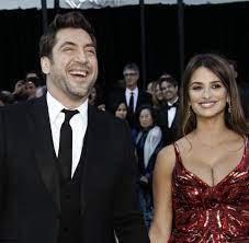Im grill royal genoss penelope cruz ihr steak de luxe an der spree, während barack obama und tom cruise das borchert restaurant besuchten. Zweites Kind Fur Sie Und Javier Bardem Penelope Cruz Ist Wieder Schwanger Welt