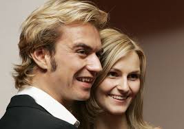 Diese soll vielfälltig wie das neue rtl werden. Auch Blondine Sie War Floris Freundin Vor Helene Fischer Promiflash De
