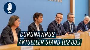 Zu einer pressekonferenz, im journalistenjargon kurz „pk, laden beispielsweise stars, politiker, nichtregierungsorganisationen, institutionen, verbände, initiativen. Pressekonferenz Zum Coronavirus Youtube