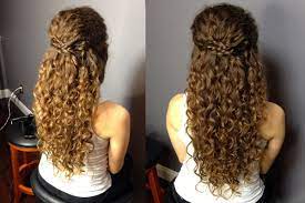 Secure with some hair pins and you are ready to take on the day. Wedding Natural Curly Hair Half Up Half Down Novocom Top