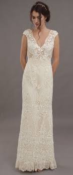 Brautkleider werden zwar üblicherweise noch immer in weiß, creme oder perlmutt getragen, aber der trend zu mehr farbe in. 27 Lilurose Brautkleider Hochzeitskleider Ideen Kleider Hochzeit Brautmode