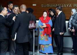 Taking to social media, nooryana najwa najib questioned the inland revenue board's (irb) move to tax her over money given by her wealthy husband daniyar kessikbayev and his family. Rosmah Quizzed For Almost 5 Hours By Anti Graft Agency Najib Loses Lawyers Again Today