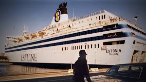 Von 1990 bis 1991 fuhr das schiff bei silja line als silja star, von 1991 bis 1992 schließlich bei wasa line als wasa king. Estonia Untergang Neue Erkenntnisse Zu Estonia Estland Will Untersuchung