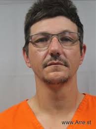 Douglas Allen Simmons Kanawha (SCRJ), West Virginia  http://Arre.st/WV-1005461256