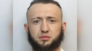 Man posed as buyer and drove off with Citroen