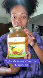 This Honey Citron and Ginger Tea is refreshingly delicious. It’s an 8/10  for me. #costco #costcofind #ginger #lemon