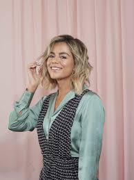 It's safe to say that loose beach waves are here to stay—but the look generally seems to be geared to those with long, flowing hair. 8 Ways To Get Beach Waves Plus 21 Best Beach Hairstyles 2020