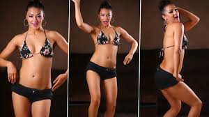 भोजपुरी फिल्मों की सबसे Hot एक्ट्रेस Namrata Malla ने ब्लैक बिकिनी पहनकर  दिखाई सेक्सी अदा, अकेले में देखें ये Video | 🎥 LatestLY हिन्दी