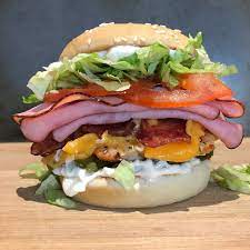 Macrofriendly Red Robin S One Great Ham Bacon Cheddar Chicken Burger Remake For Only 392cals Chicken Burgers Macro Friendly Recipes Burger