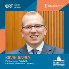 Kevin Bayer's Instagram, Twitter & Facebook