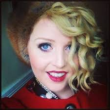 Eve Landers's Instagram, Twitter & Facebook