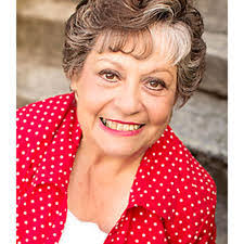 Roslyn Bailey's Instagram, Twitter & Facebook