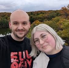 Where to find 4th gen prelude center console leading up to radio bezel in  77407?